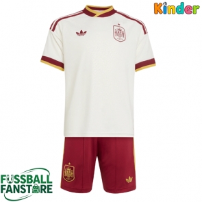 Spanien Replik Auswärtstrikot Kinder WM 2026 Kurzarm (+ Kurze Hosen)